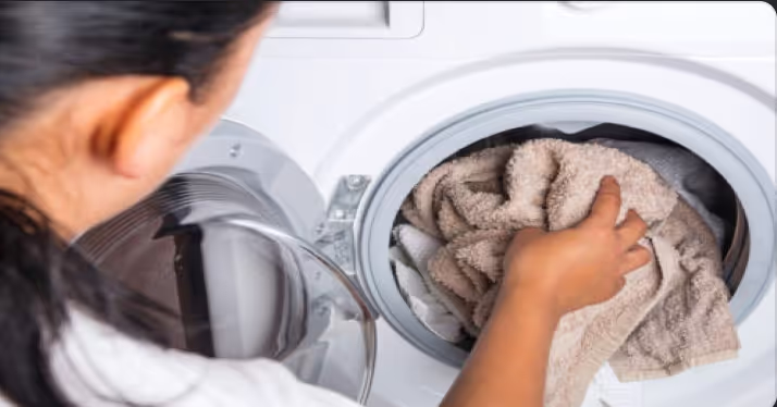 Hate doing laundry? Poplin is like Uber for dirty clothes